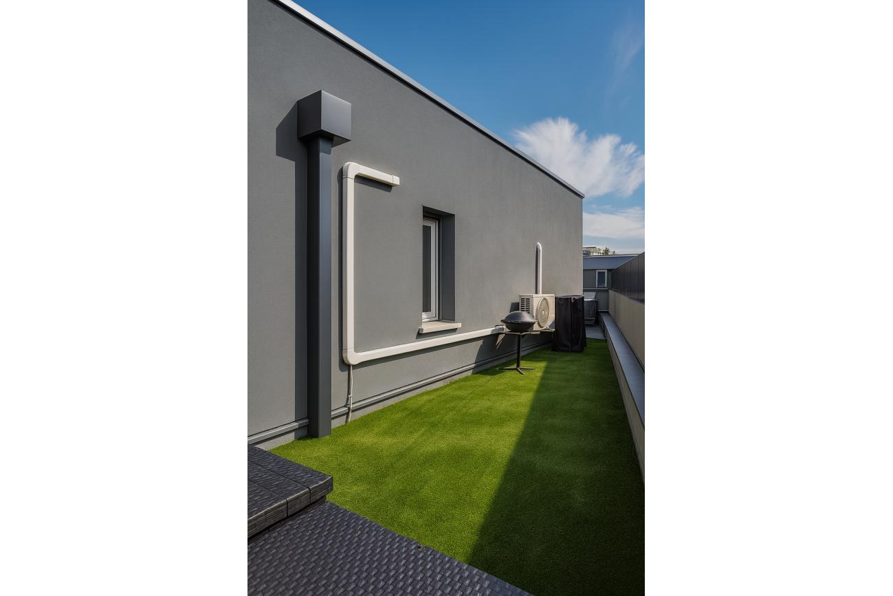 PHOTO_CASTELNAU_ATIQUE_COTE_JARDIN.jpg