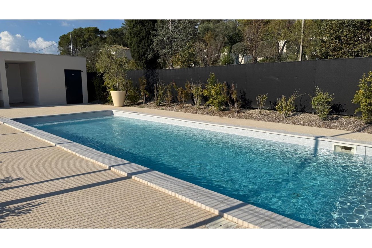 piscine_240x180.jpeg