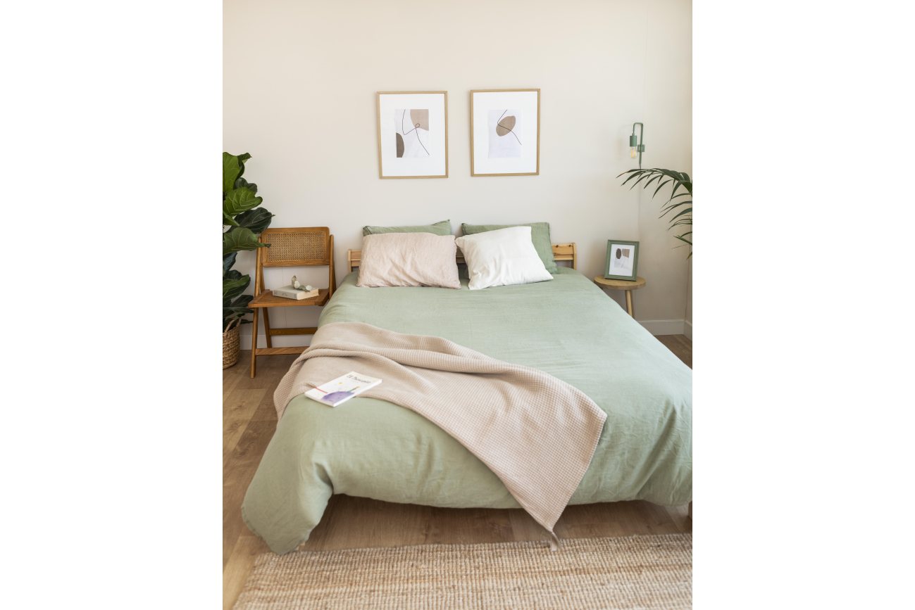 3-lit_double_parquet_vert_pastel_4.jpg